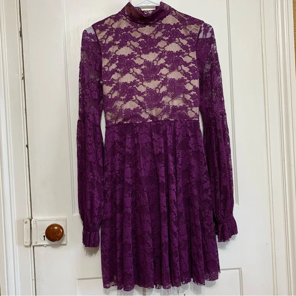 Weissman Long Sleeve Burgundy Lace Dance Costume size Medium - Picture 1 of 10